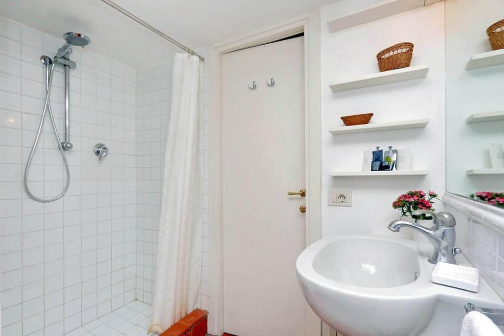 Trastevere Charming Loft | Romeloft מראה חיצוני תמונה